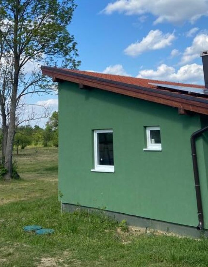 Destilerije - kućica u prirodi u kojoj se proizvodi rakija.